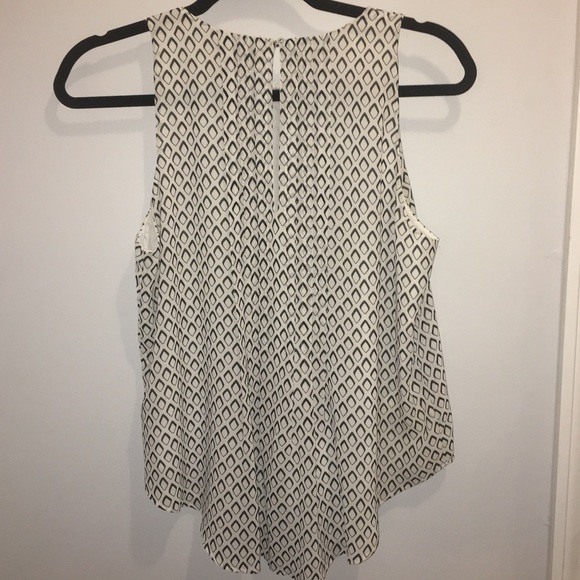 Geometric Ann Taylor Blouse SZ S - Picture 2 of 4